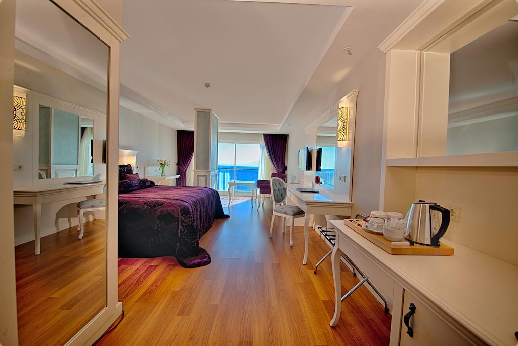 Prime Boutique Hotel Анталья Экстерьер фото